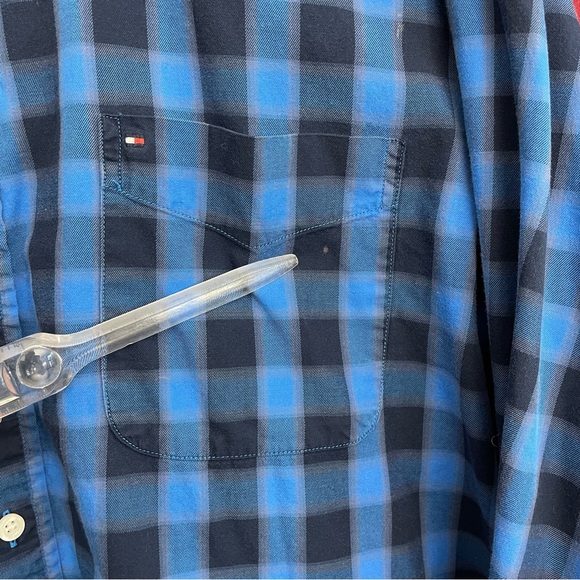 Tommy Hilfiger Plaid Shirts Red Blue Classic Fit Mens XXL Lt Wt. Flannel (2) - Picture 14 of 15